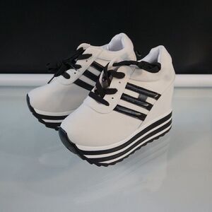 Women's Platform Sneakers Lace Up Shoes Increased Height Skateboard Shoes Sz 37